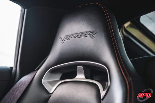 Used 2014 SRT Viper SRT-10 RWD image 27