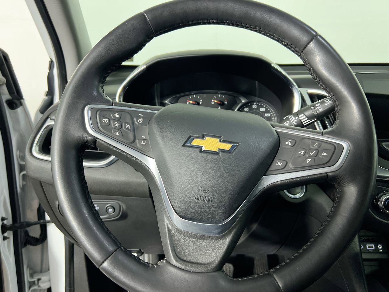 Used 2022 Chevrolet Equinox Premier AWD/4WD image 15