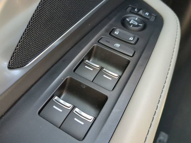 Used 2025 Acura RDX SH-AWD image 22