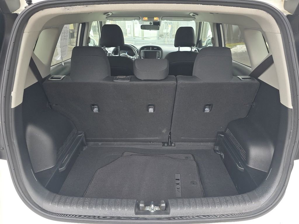 Used 2023 Kia Soul LX image 15