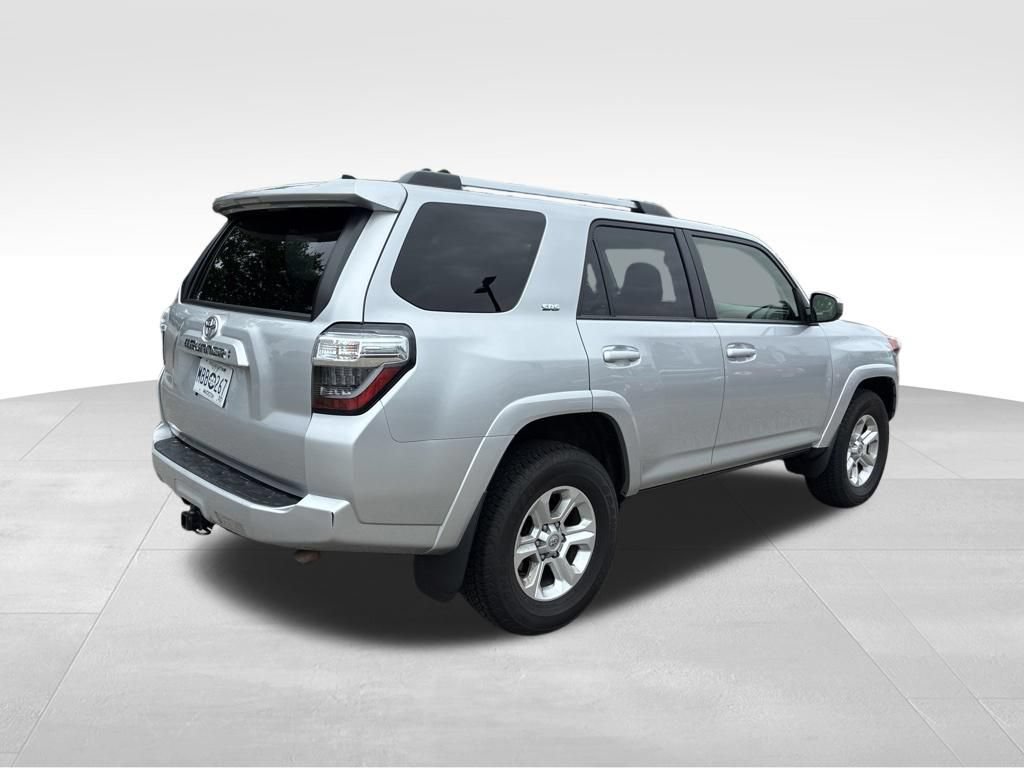 Used 2024 Toyota 4Runner SR5 RWD image 7