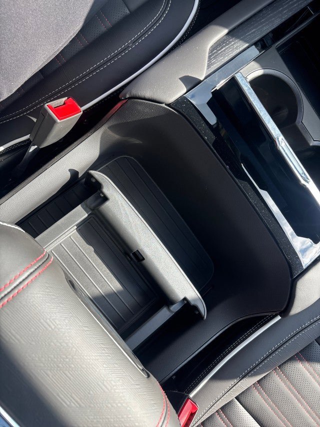 New 2026 GMC Yukon AT4 Ultimate w/ LPO, Floor Liner Package AWD/4WD image 25