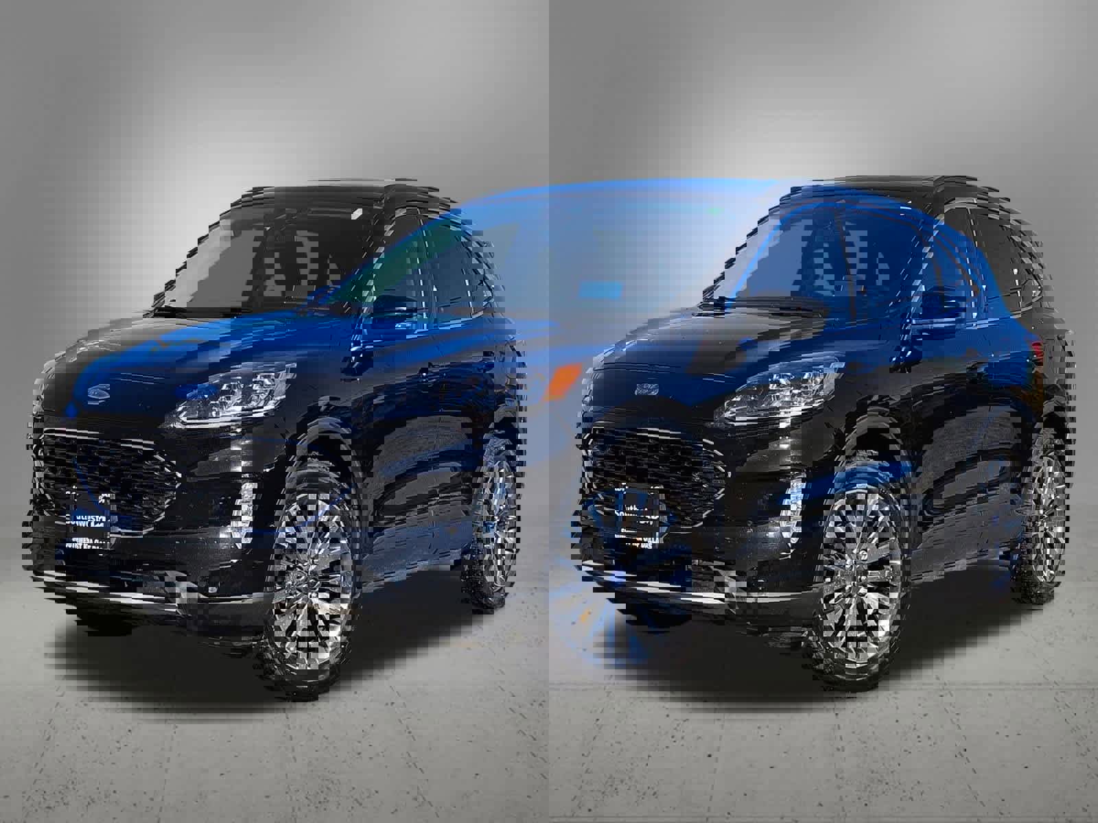 Used 2020 Ford Escape Titanium w/ Titanium Premium Package 2.0