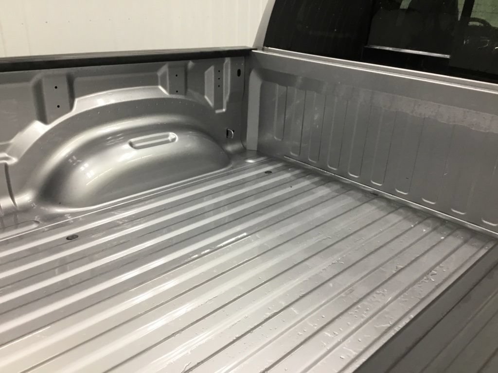 Used 2023 RAM 1500 Laramie AWD/4WD image 16