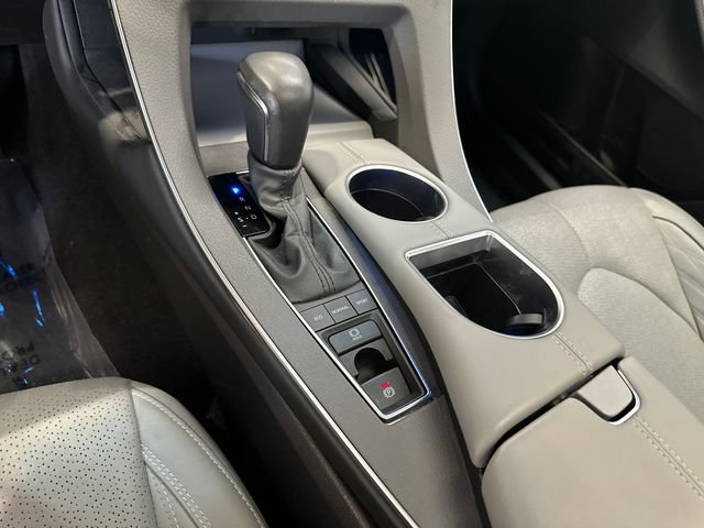 Used 2022 Toyota Avalon Limited w/ Advanced Safety Package FWD image 23