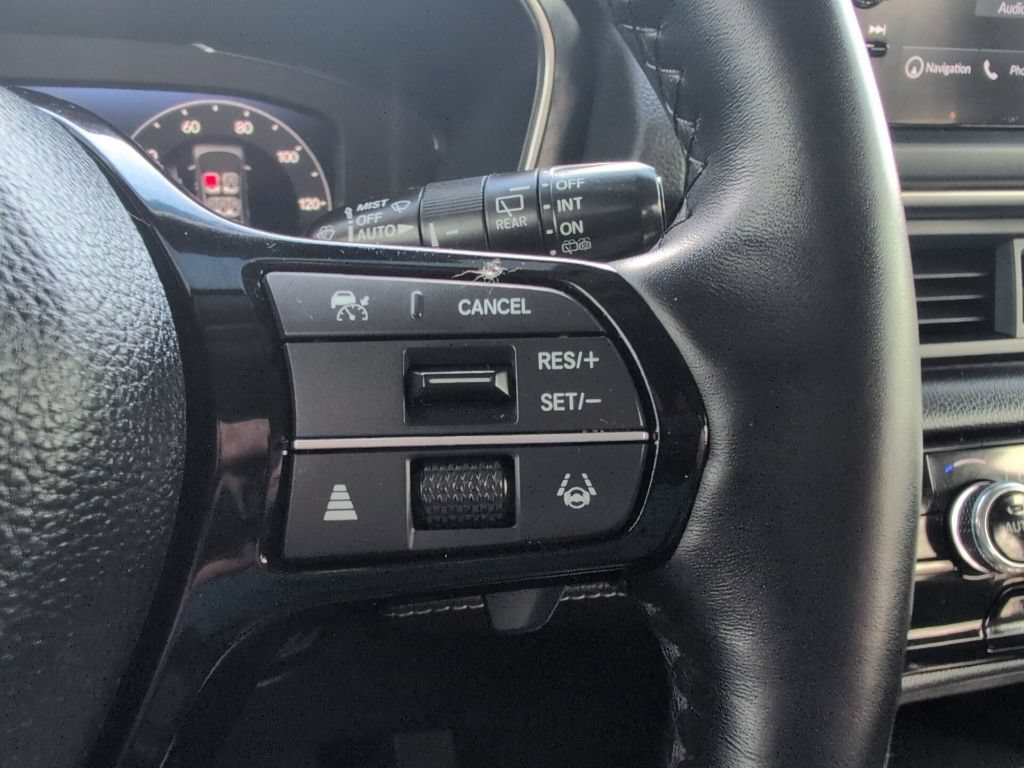 Used 2025 Honda Pilot Elite image 15
