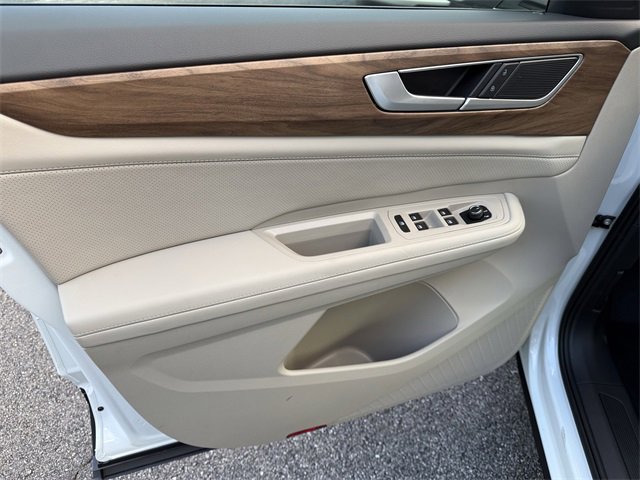 New 2026 Volkswagen Atlas SE image 8