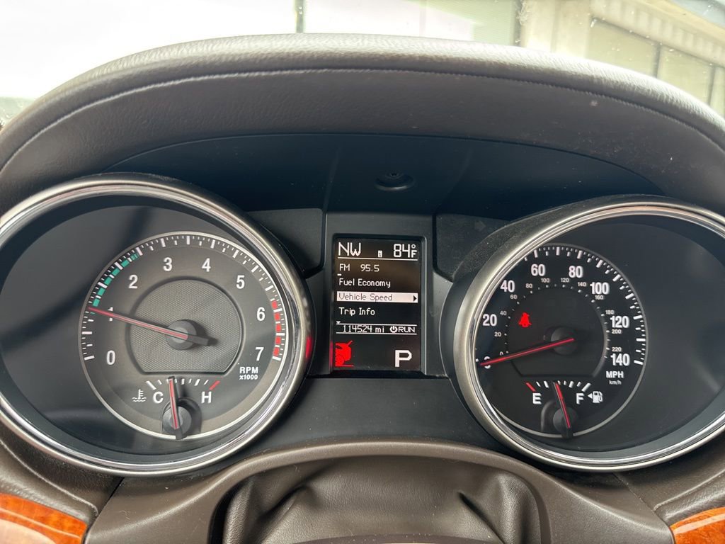 Used 2012 Jeep Grand Cherokee Overland AWD/4WD image 11