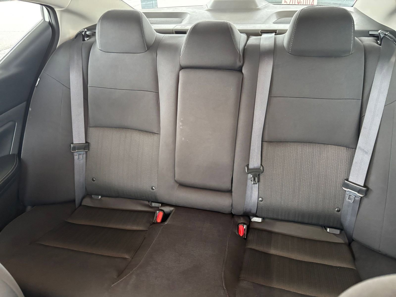 Used 2025 Nissan Altima 2.5 SV FWD image 39