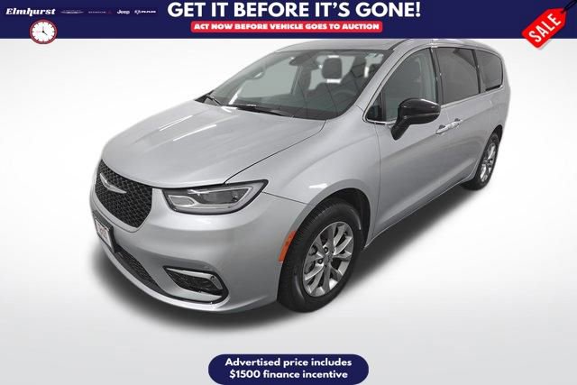 Used 2024 Chrysler Pacifica Touring-L