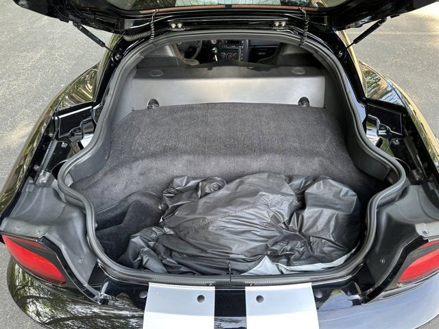 Used 2006 Dodge Viper SRT-10 image 39