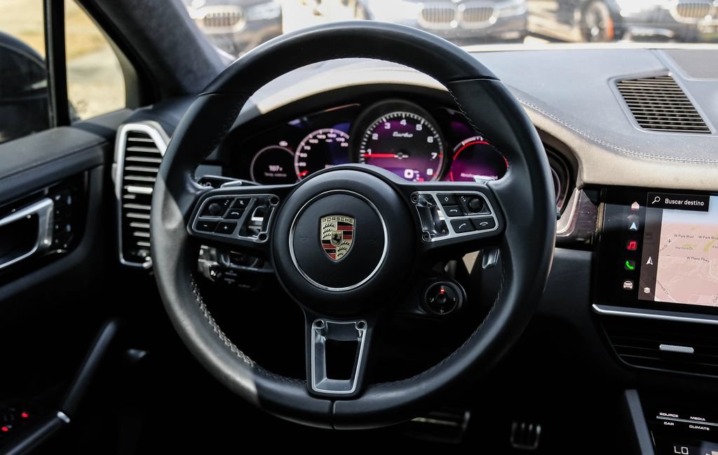 Used 2023 Porsche Cayenne Turbo AWD/4WD image 14