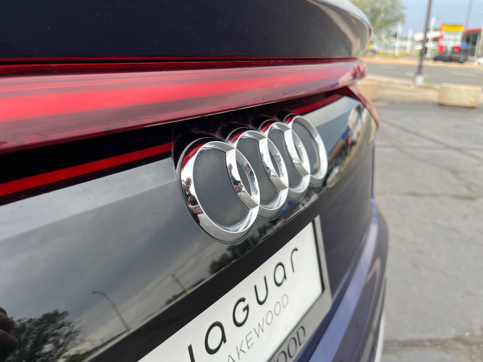 Used 2020 Audi SQ8 Prestige AWD/4WD image 23
