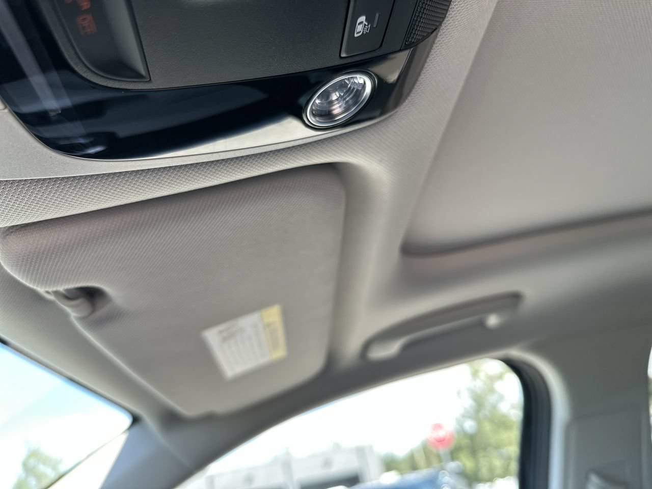 New 2026 Kia Sorento S w/ S Panoramic Sunroof Package FWD image 14