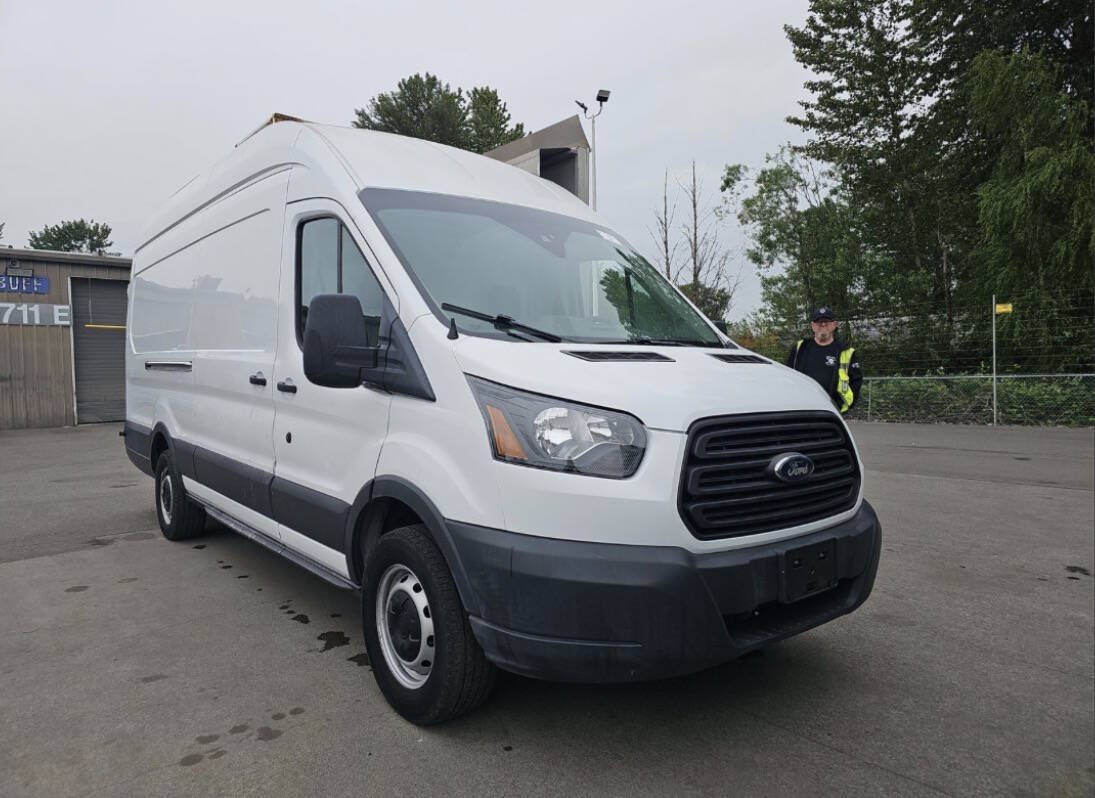 Used 2018 Ford Transit 350 148 High Roof Extended RWD image 2