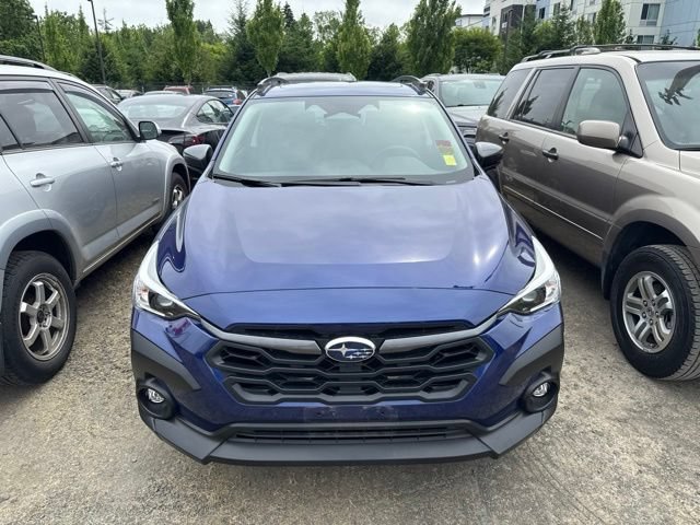 Used 2024 Subaru Crosstrek 2.0i Premium AWD/4WD image 2