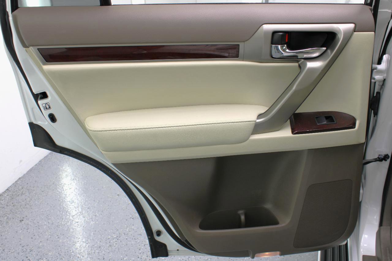 Used 2014 Lexus GX 460 w/ Premium Package AWD/4WD image 43