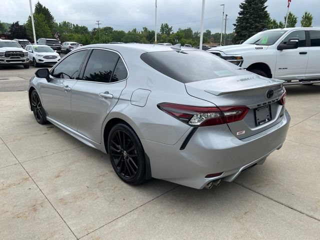 Used 2021 Toyota Camry XSE FWD image 4