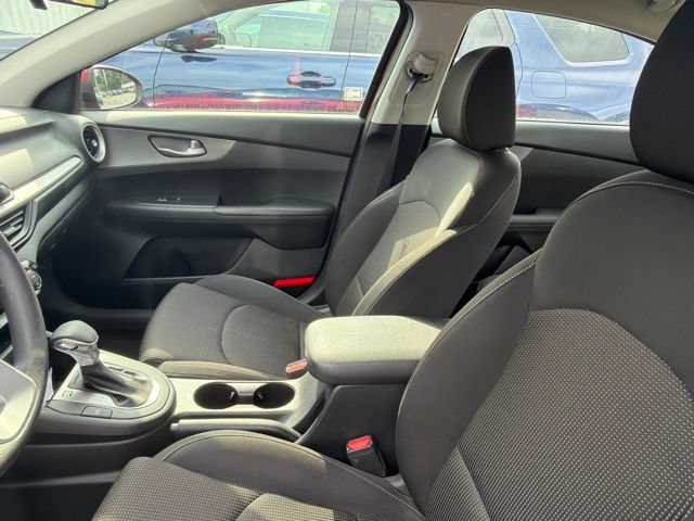Used 2019 Kia Forte LXS FWD image 14