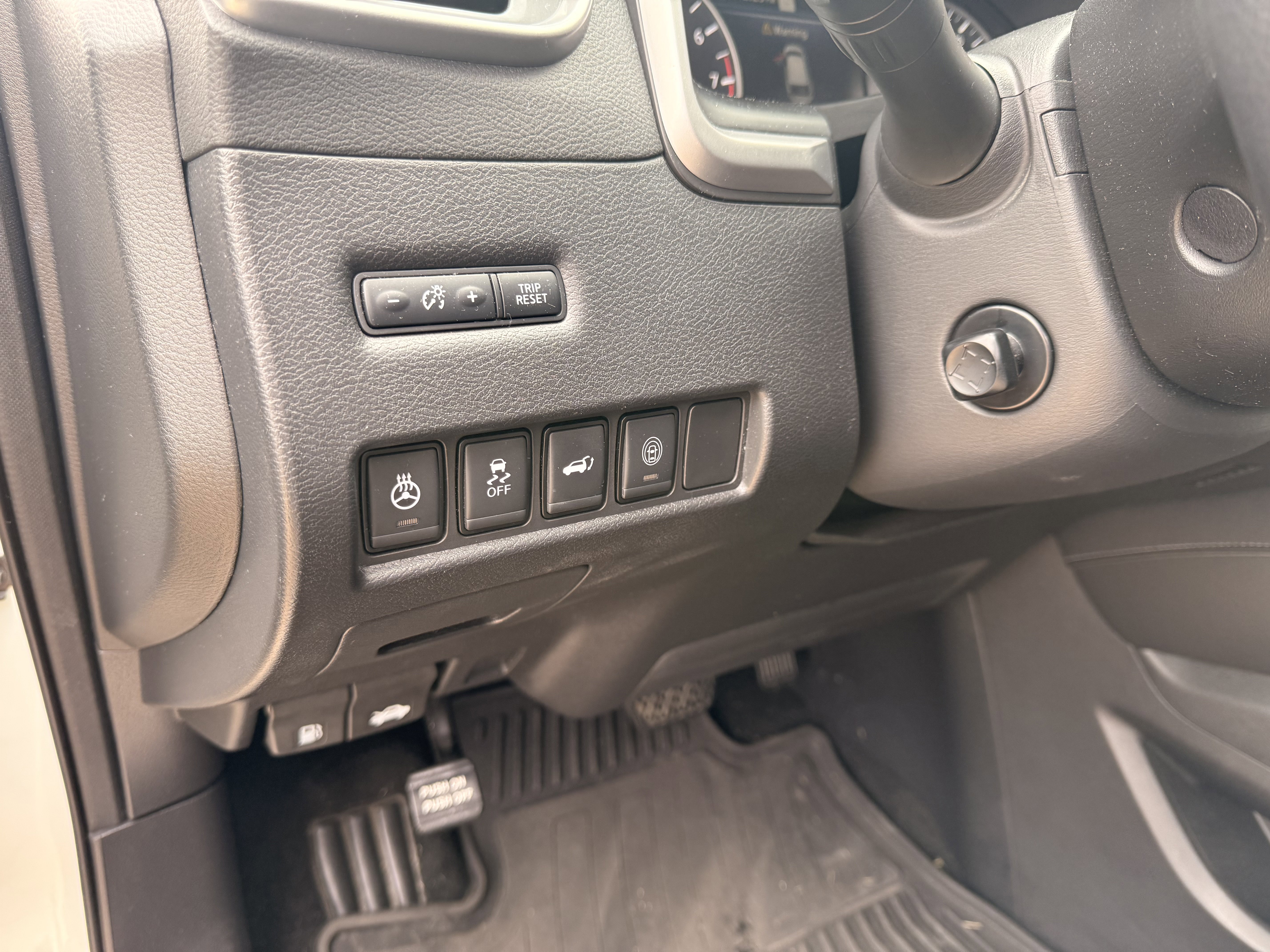 Used 2019 Nissan Murano Platinum w/ Cargo Package image 9