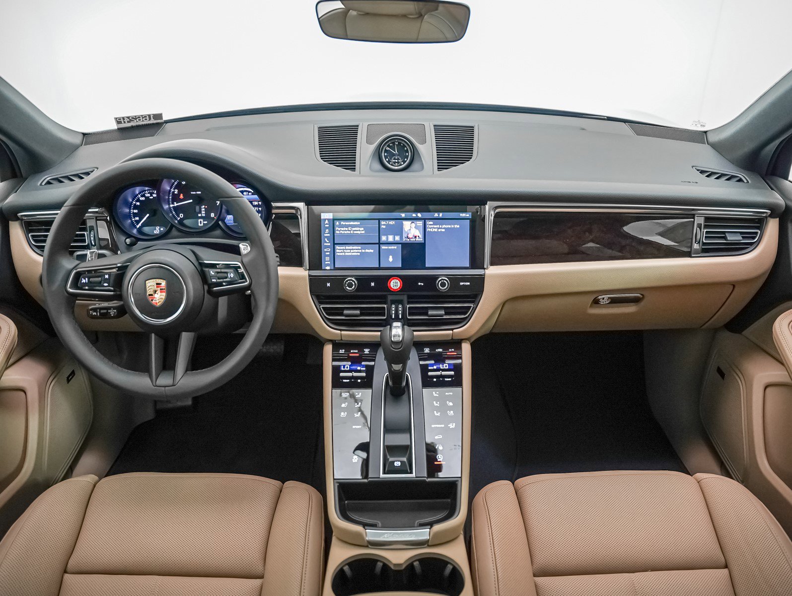 New 2026 Porsche Macan image 15