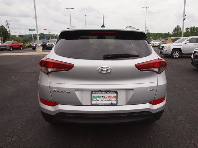 Used 2017 Hyundai Tucson SE AWD/4WD image 2