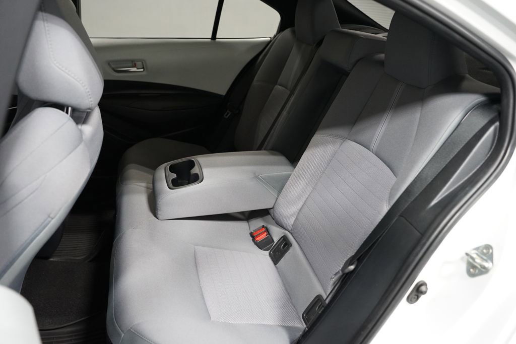 Used 2024 Toyota Corolla SE image 28