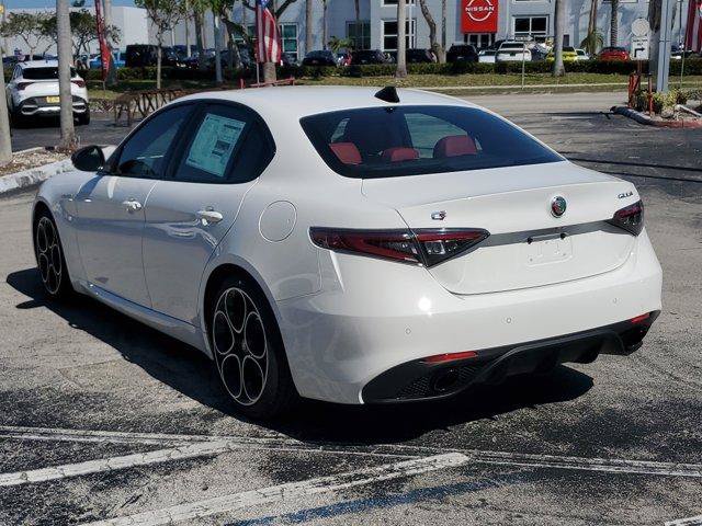 New 2026 Alfa Romeo Giulia RWD image 3