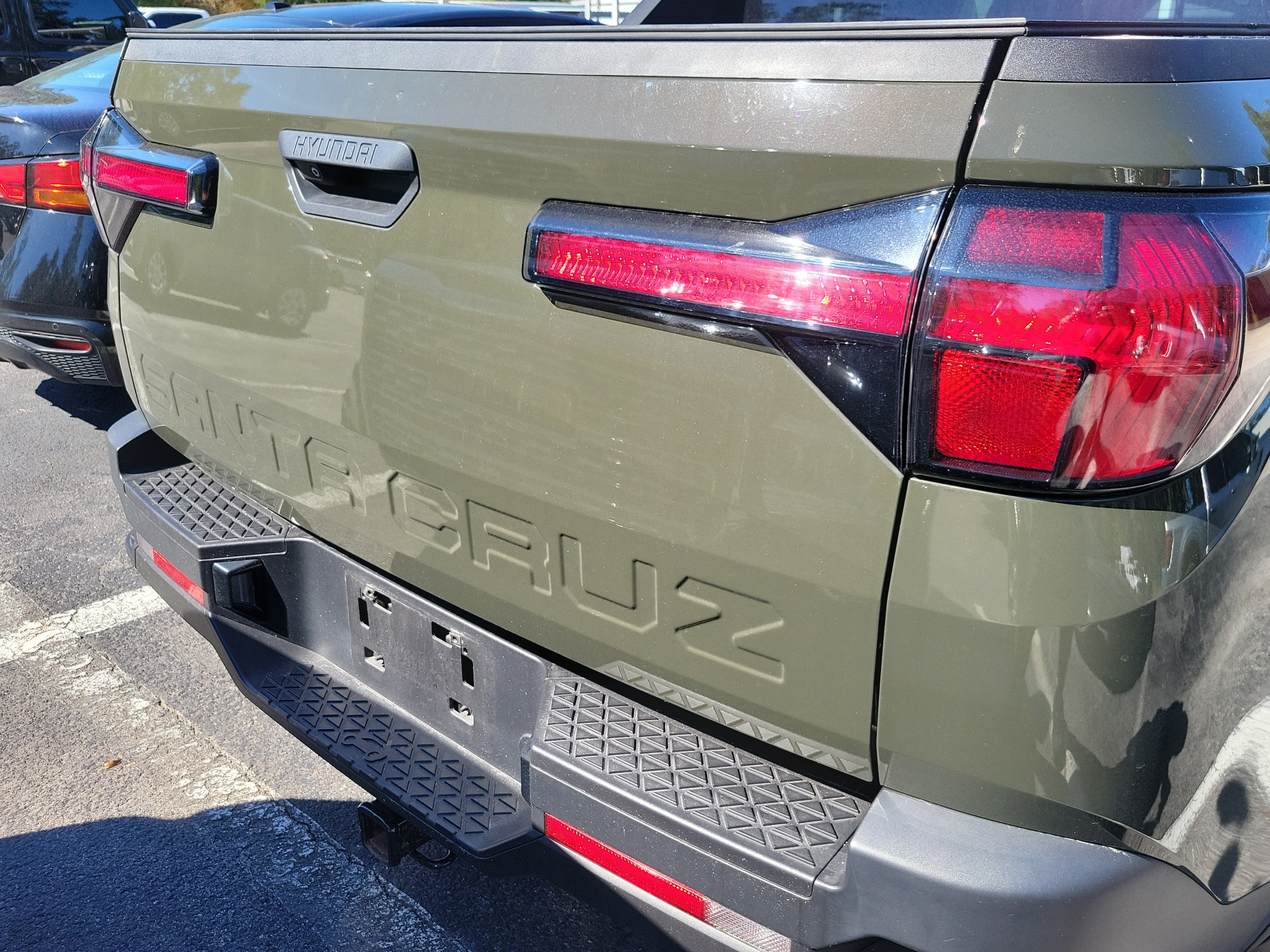 Used 2025 Hyundai Santa Cruz SEL FWD image 7