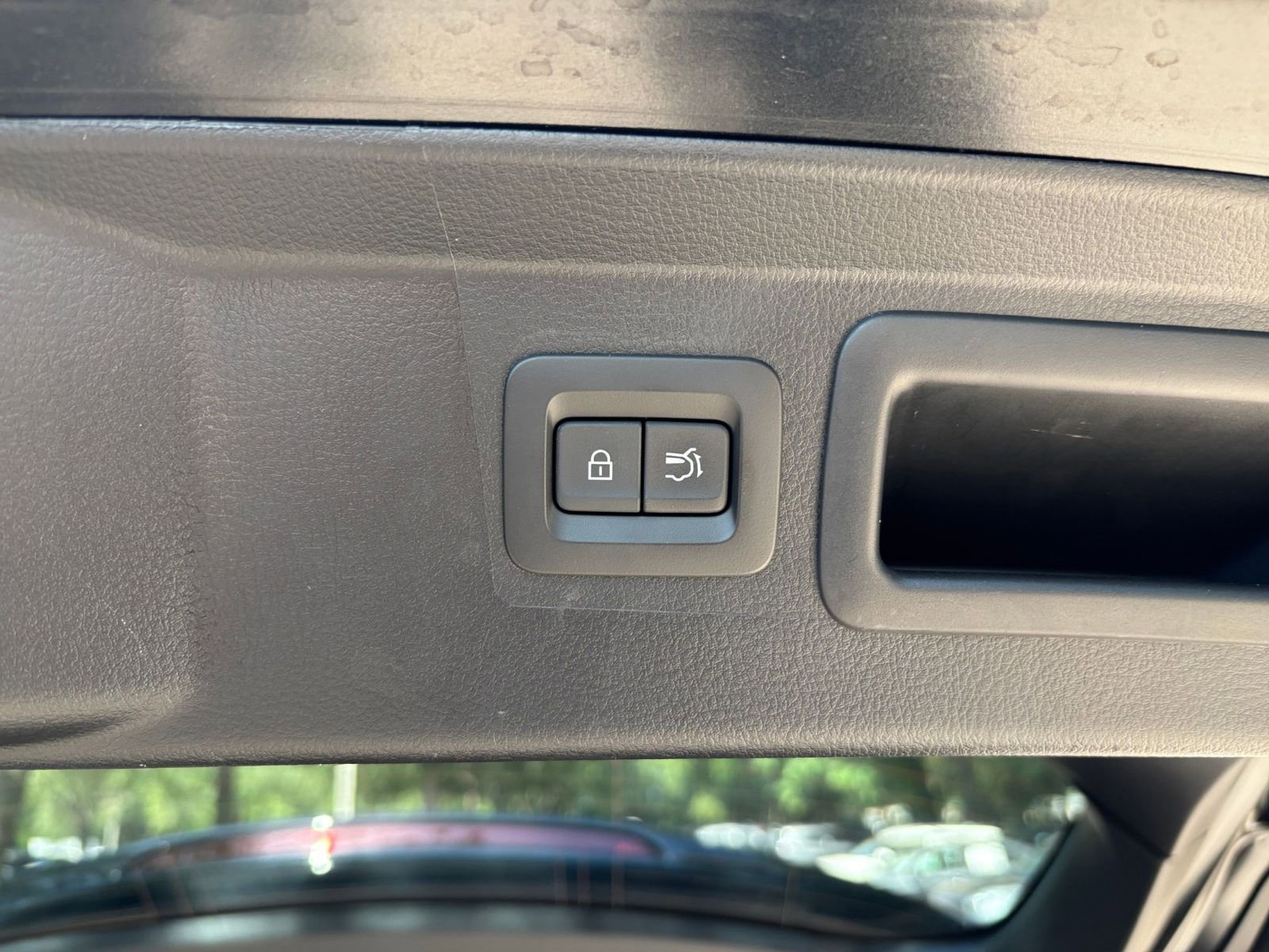 Used 2025 MAZDA CX-50 2.5 Hybrid w/ Premium Plus Pkg image 24