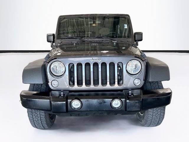 Used 2018 Jeep Wrangler Unlimited Sport AWD/4WD image 3
