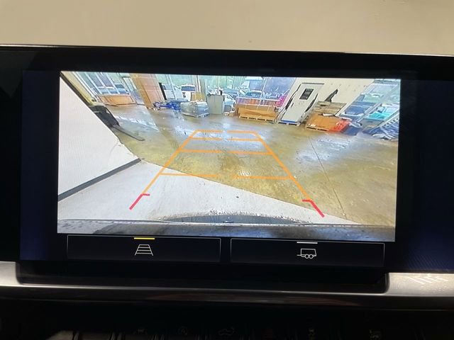 Used 2023 Chevrolet Silverado 1500 LT image 17