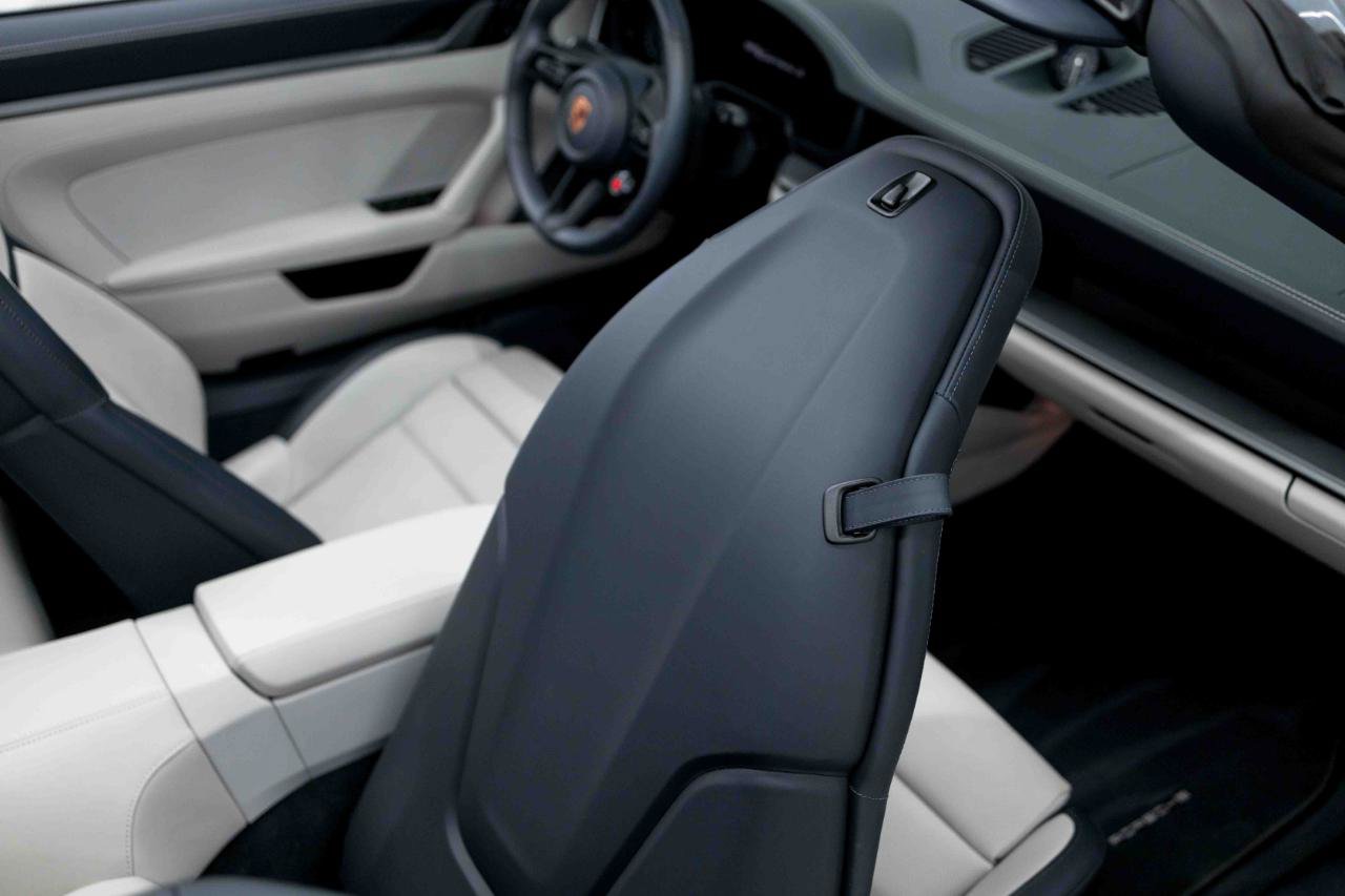 Used 2025 Porsche 911 Carrera S RWD image 58