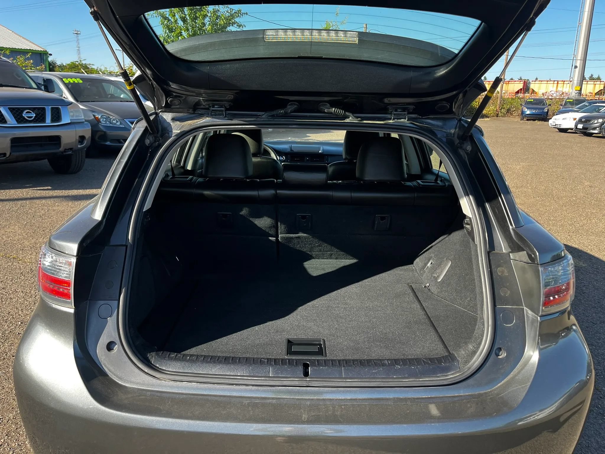 Used 2011 Lexus CT 200h Premium w/ Premium Audio Pkg FWD image 14