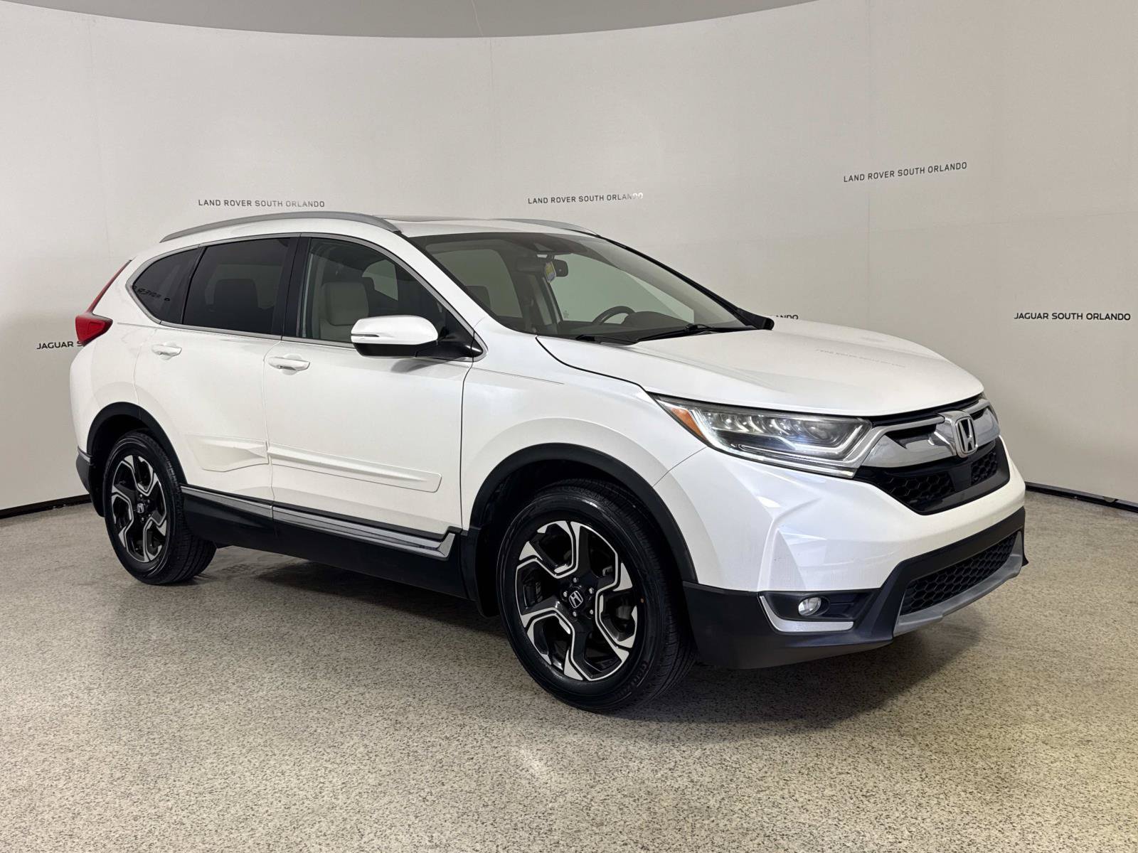 Used 2017 Honda CR-V Touring image 7