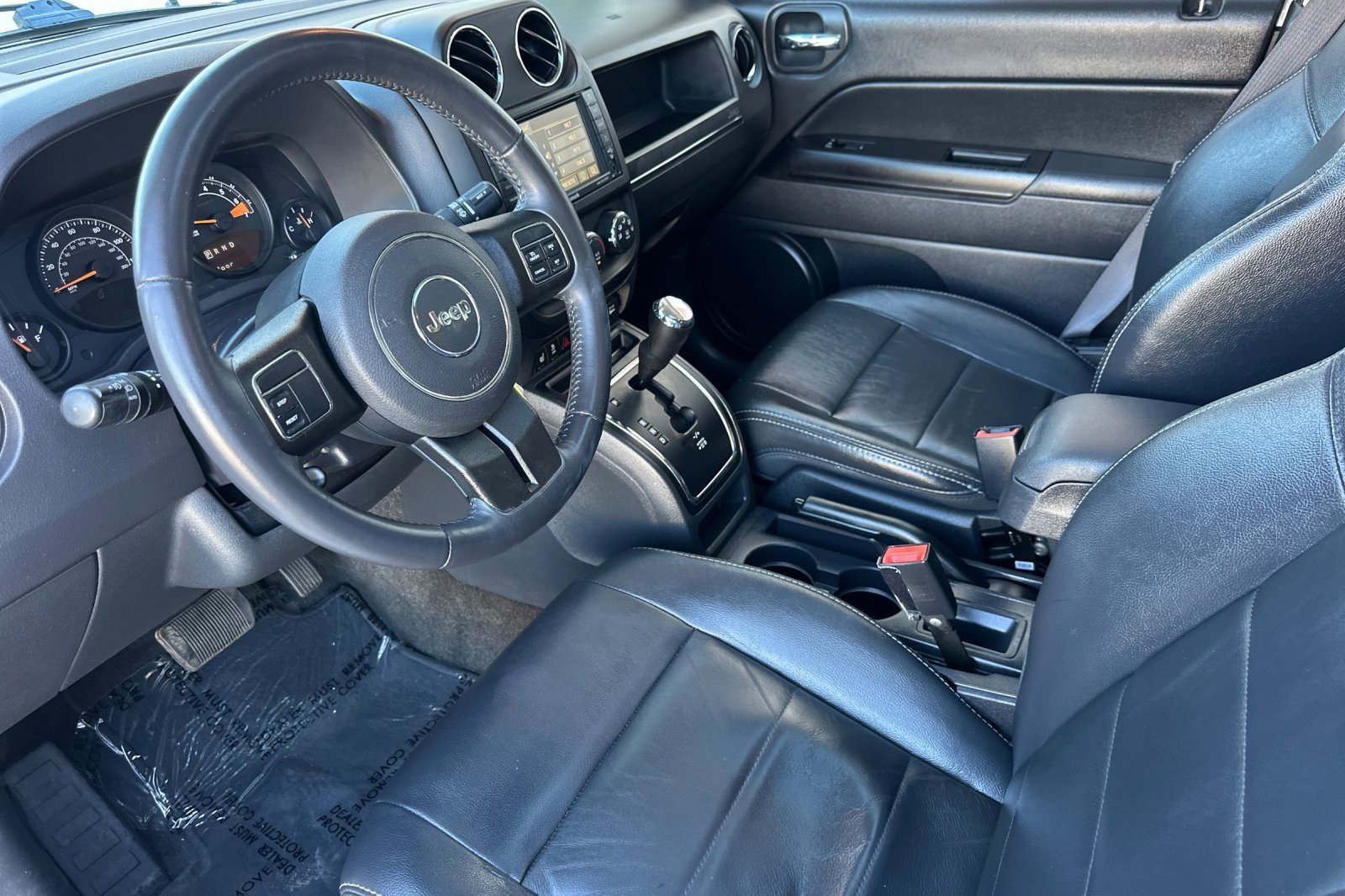 Used 2016 Jeep Patriot High Altitude image 9