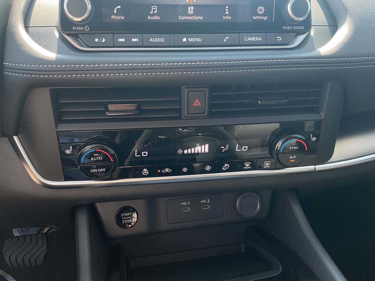 New 2027 Nissan Rogue Dark Armor AWD/4WD image 32
