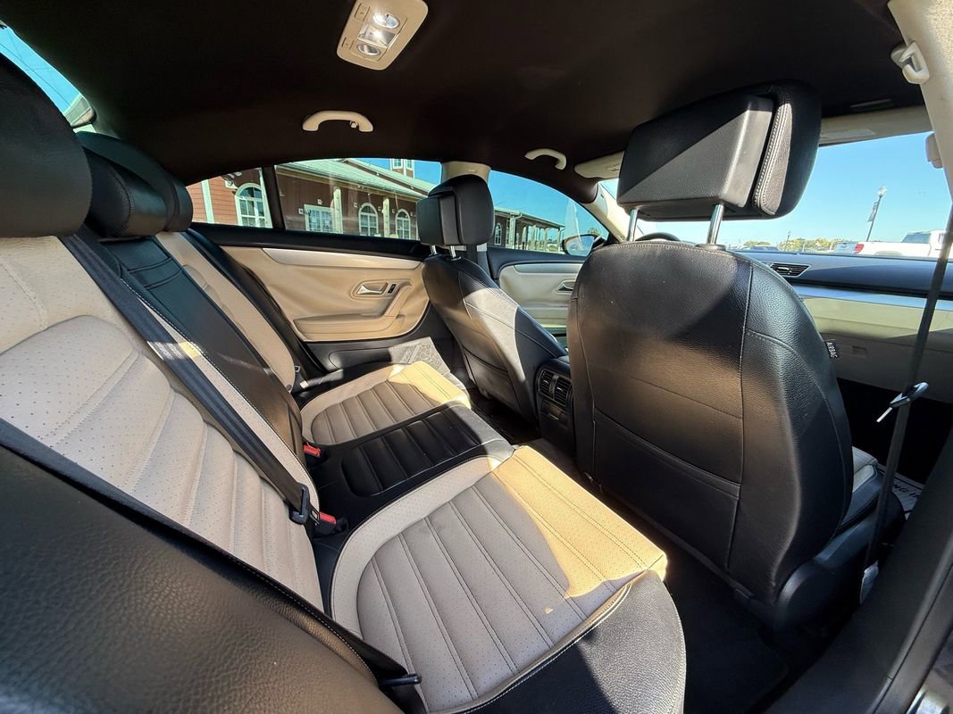 Used 2015 Volkswagen CC Sport image 12