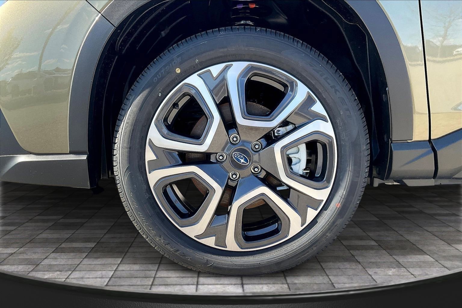 New 2026 Subaru Ascent Limited image 11