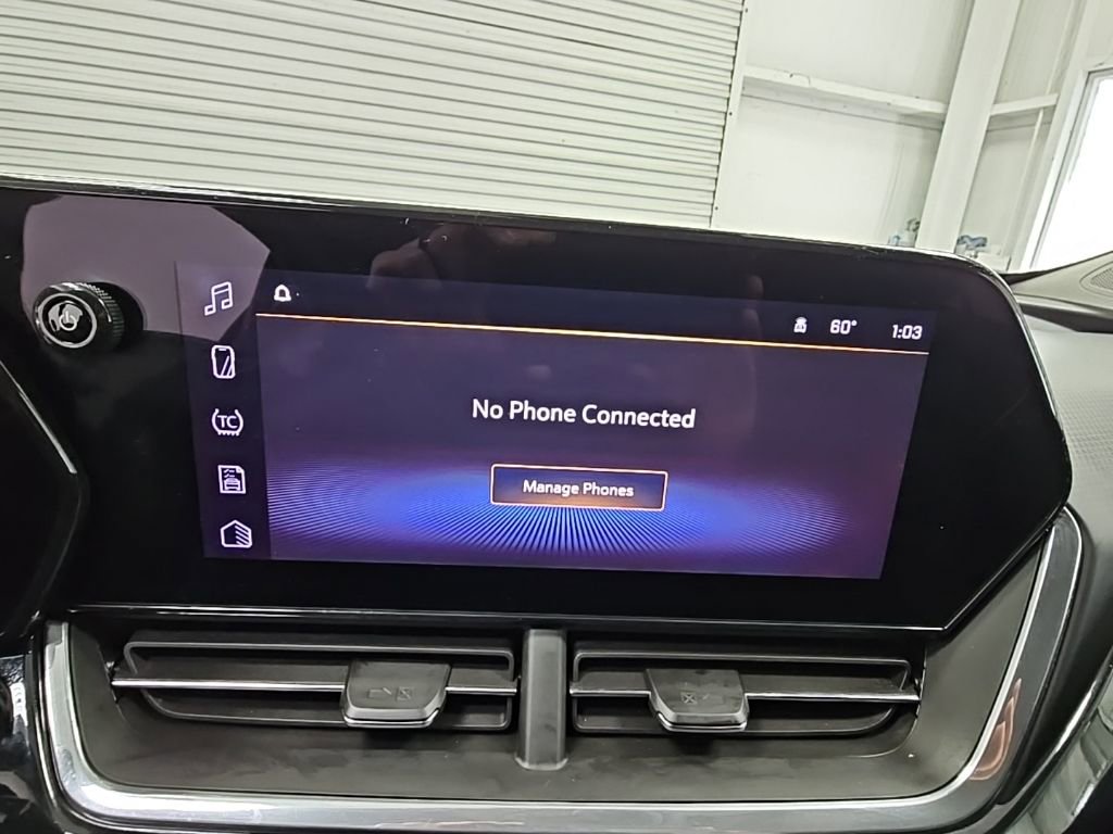 Used 2024 Chevrolet Trax ACTIV w/ Driver Confidence Package image 16