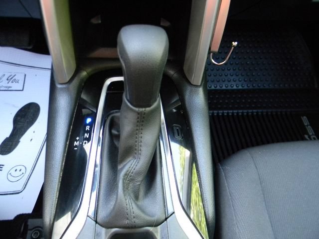 Used 2024 Toyota Corolla Cross LE w/ Moonroof Package AWD/4WD image 16