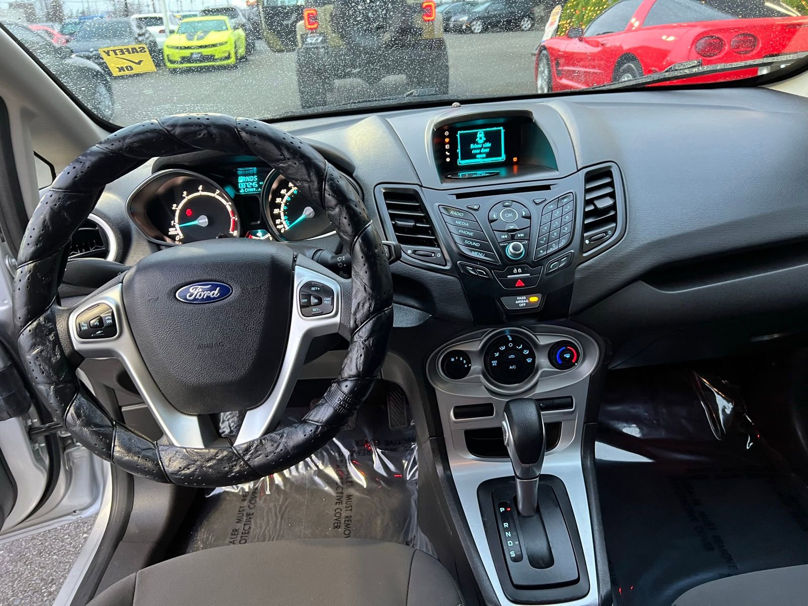 Used 2017 Ford Fiesta SE FWD image 12