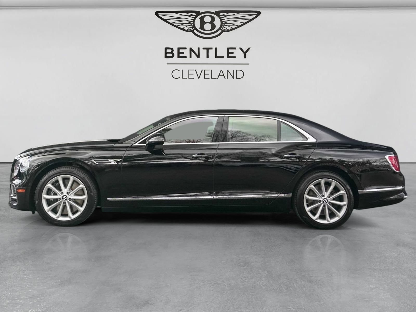 Used 2023 Bentley Flying Spur V8 AWD/4WD image 56