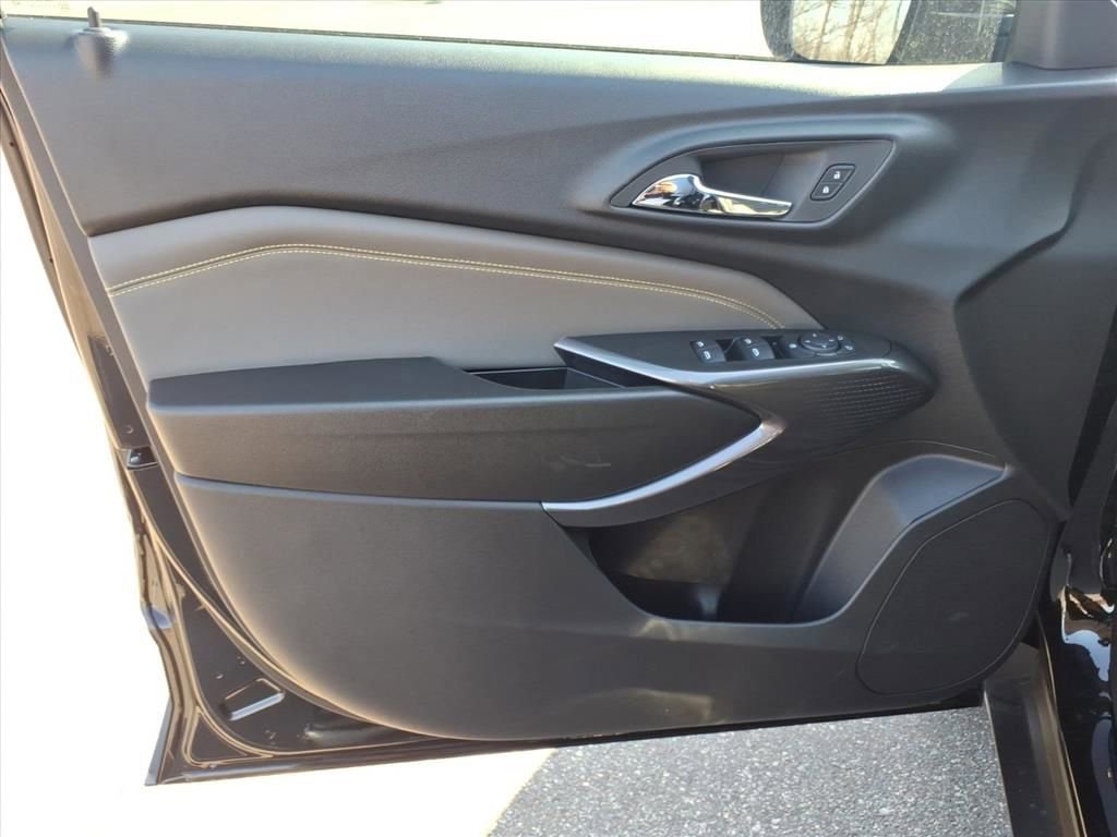 New 2026 Chevrolet Trax ACTIV w/ Driver Confidence Package image 18