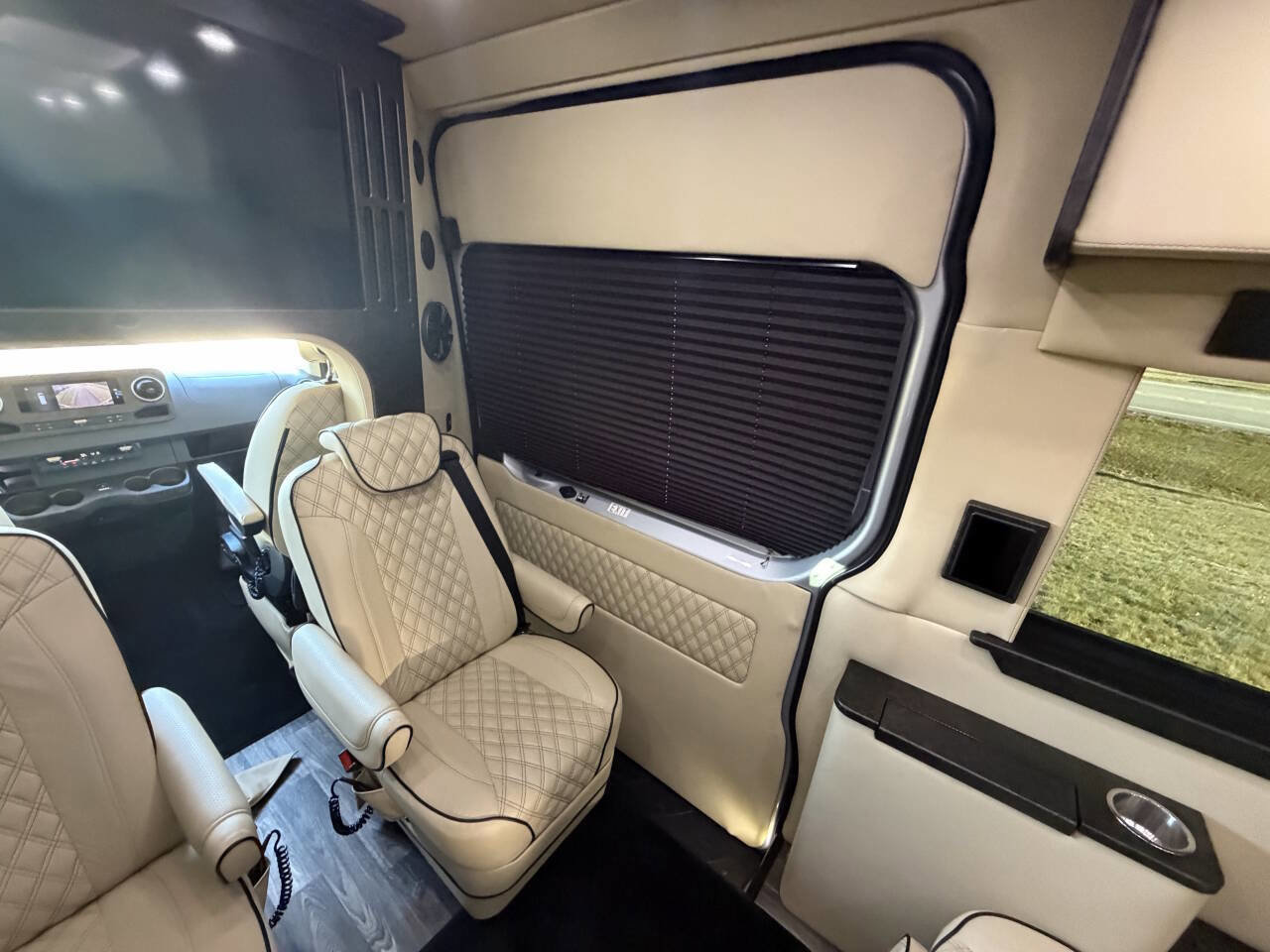 Used 2019 Mercedes-Benz Sprinter 170 image 59