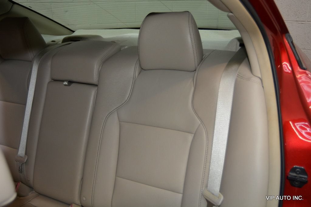 Used 2011 Ford Taurus SEL w/ 202A Rapid Spec Order Code FWD image 23