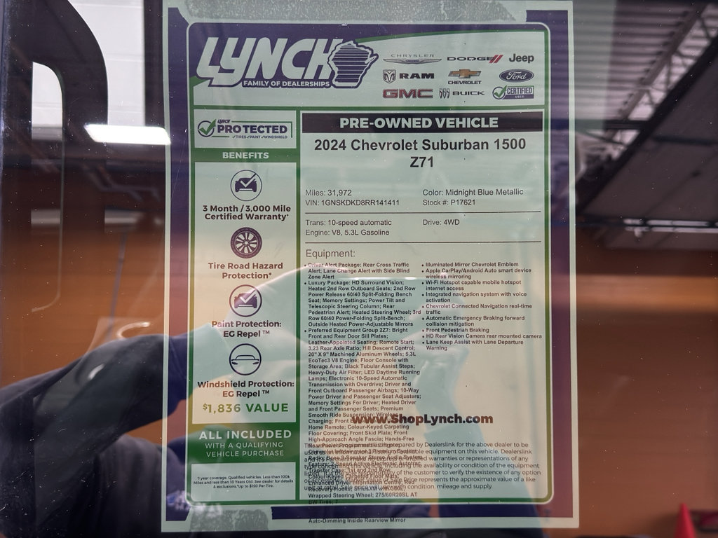 Used 2024 Chevrolet Suburban Z71 w/ Luxury Package AWD/4WD image 44