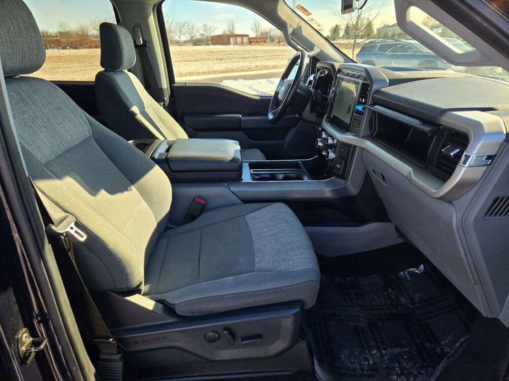 Used 2022 Ford F150 XLT w/ Equipment Group 302A High image 6