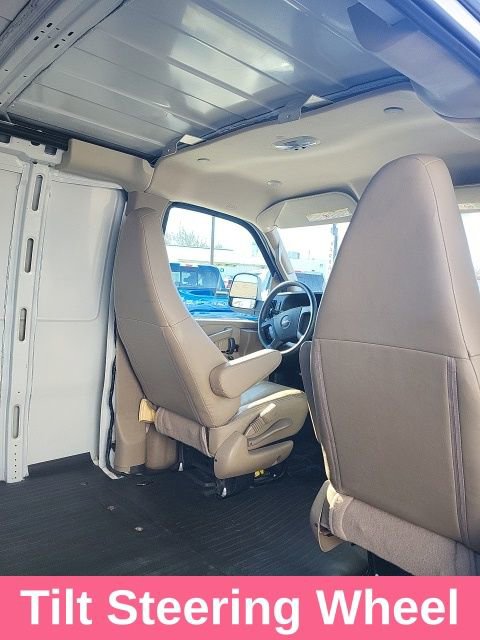 Used 2024 GMC Savana 2500 Extended w/ Driver Convenience Package RWD image 19
