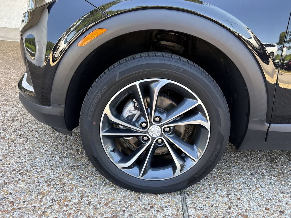 Certified 2023 Buick Encore GX Select w/ Safety Package II AWD/4WD image 32